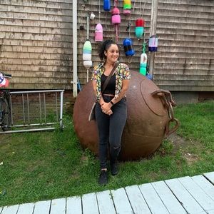 Meet your Posher, Stephanie